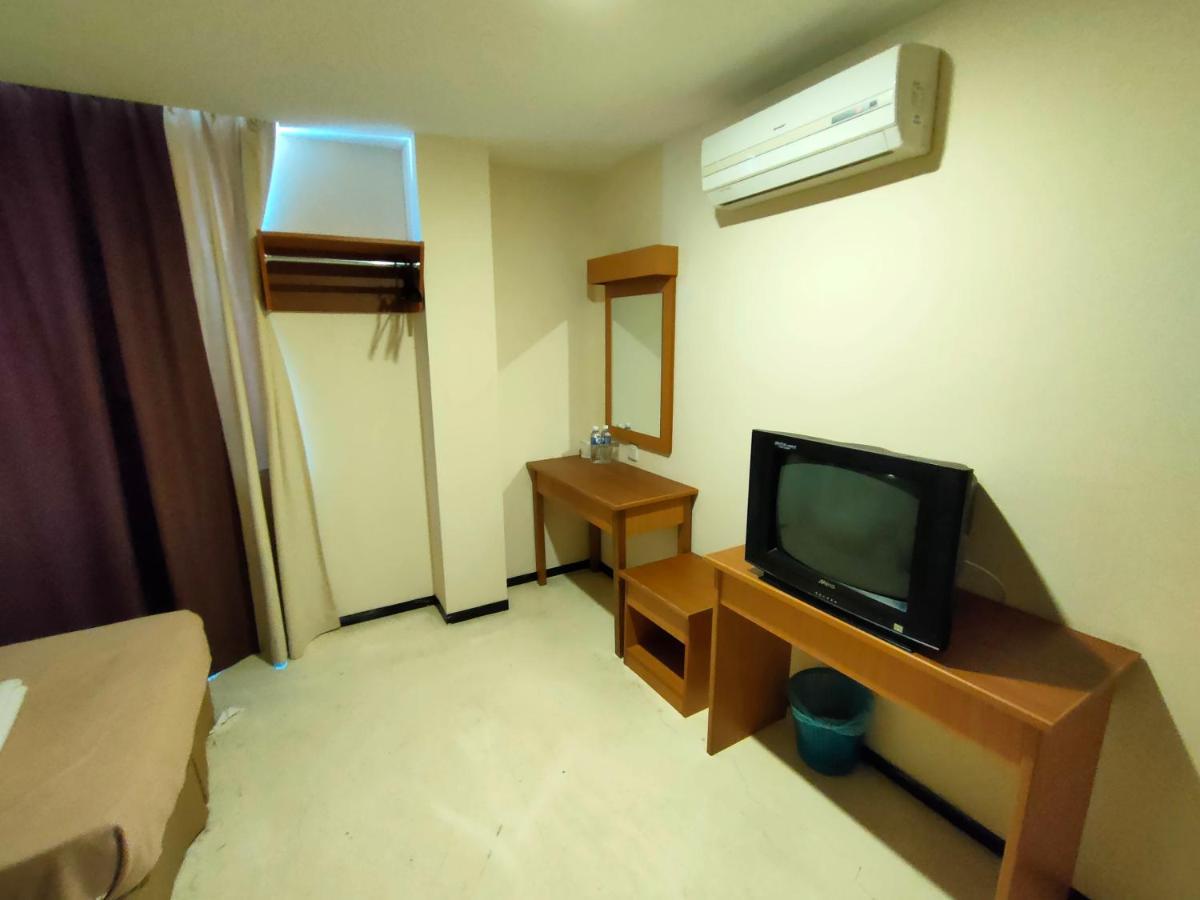 Mrc Hotel Melaka Raya Екстериор снимка