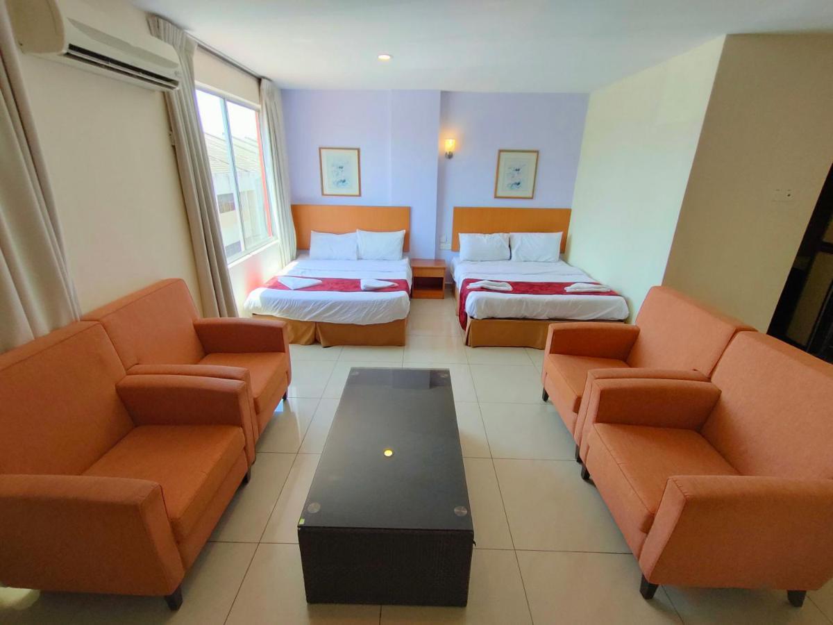 Mrc Hotel Melaka Raya Екстериор снимка