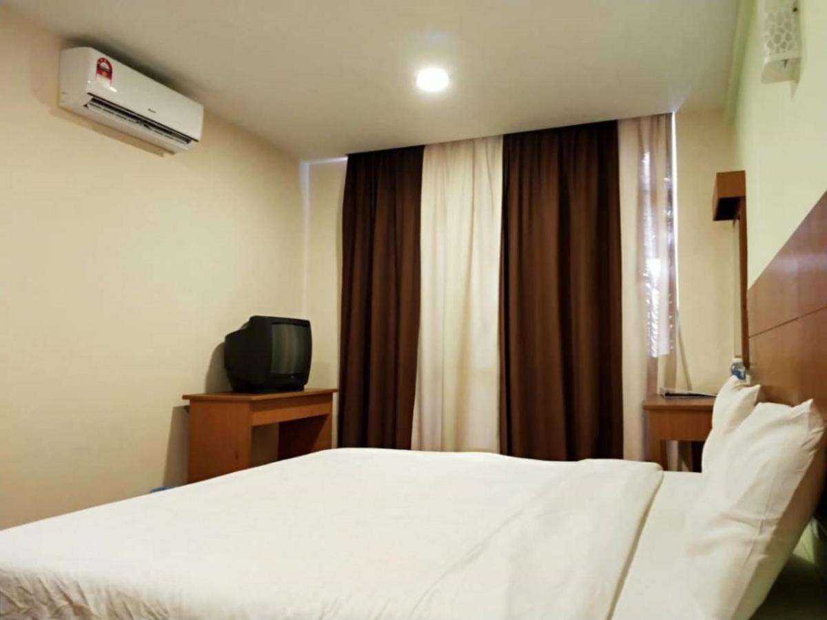 Mrc Hotel Melaka Raya Екстериор снимка