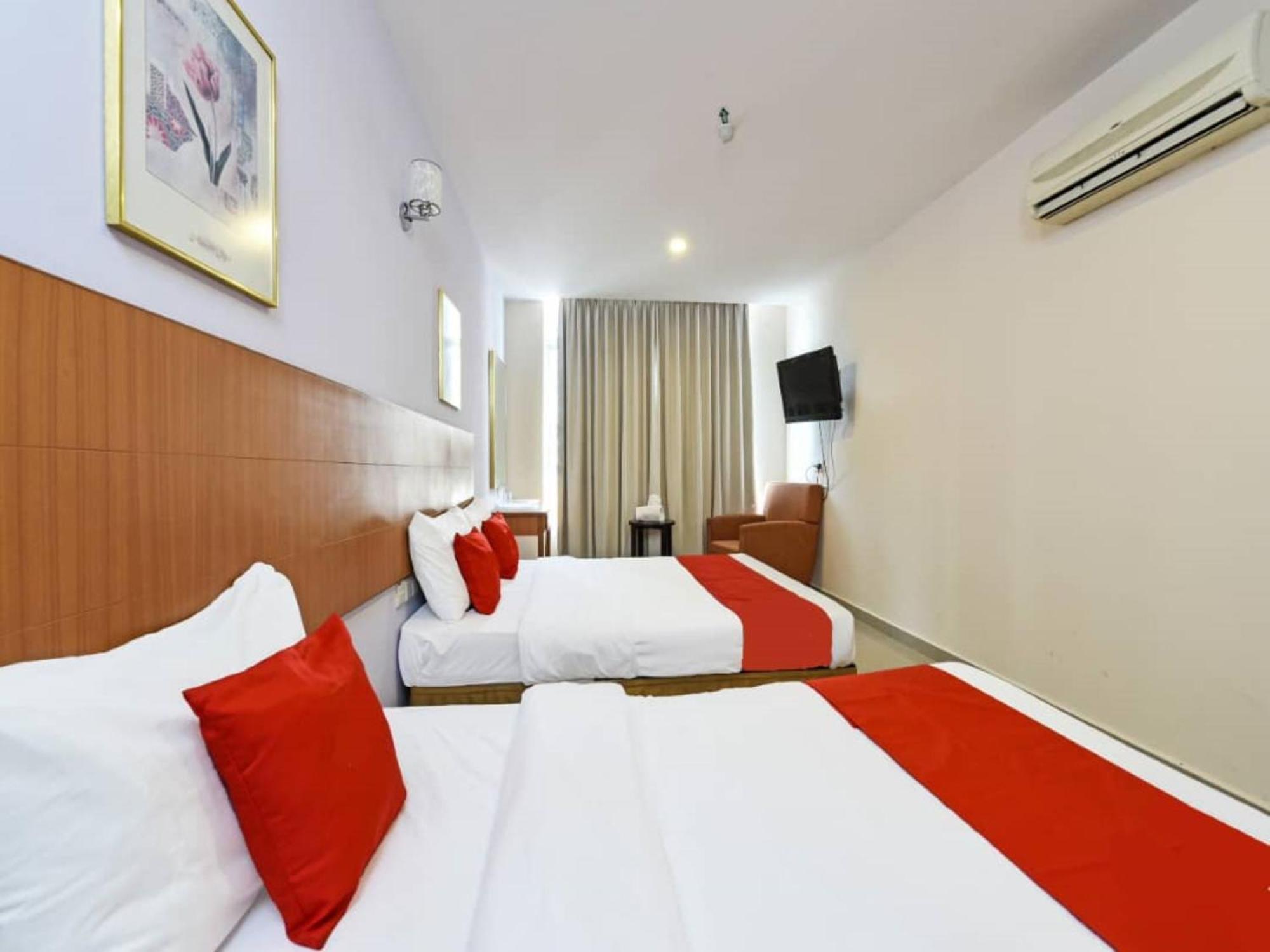 Mrc Hotel Melaka Raya Екстериор снимка