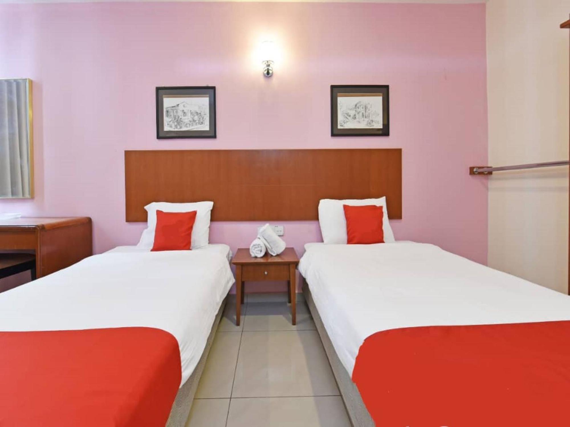 Mrc Hotel Melaka Raya Екстериор снимка